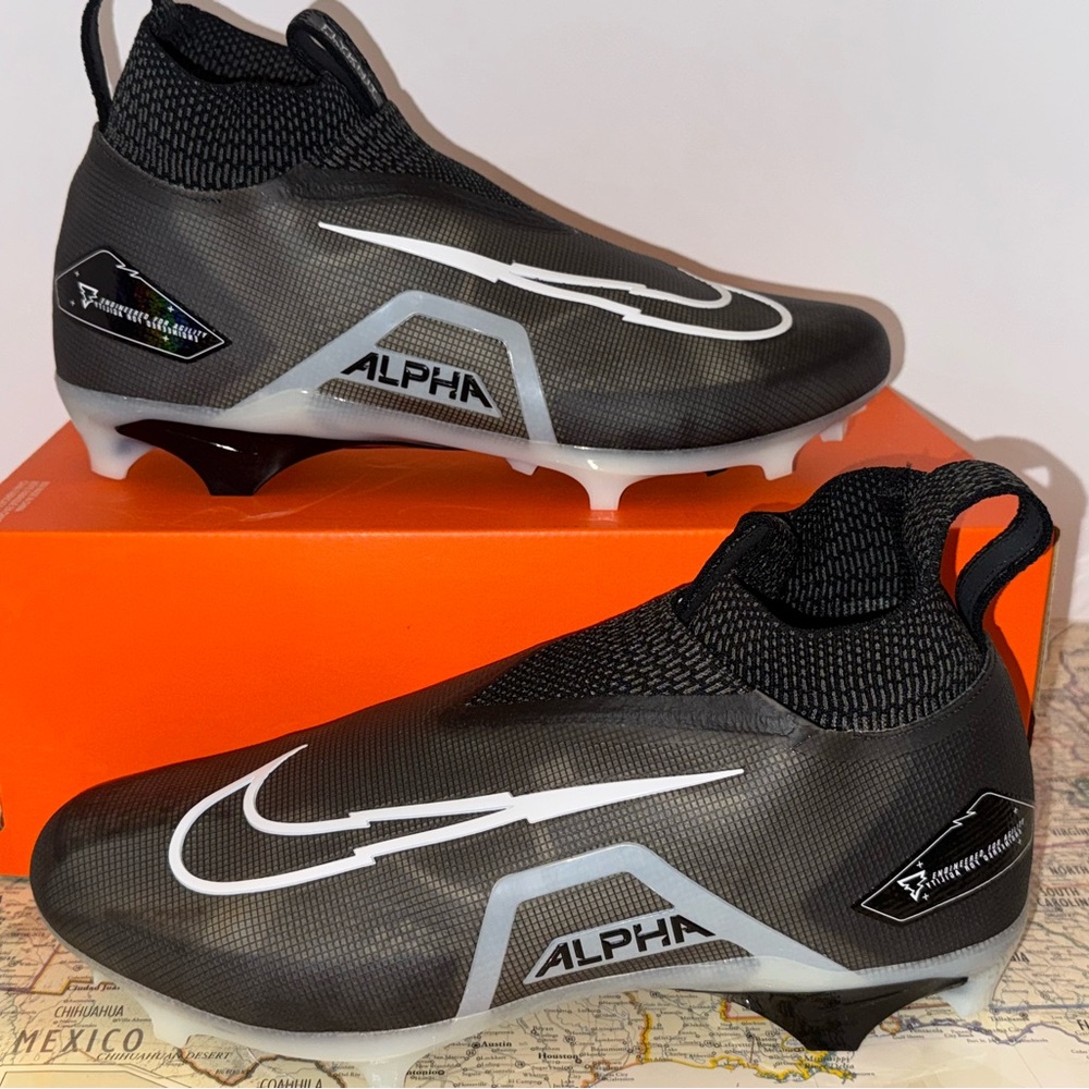 Nike Alpha Menace Elite 3 Football Cleats Black Iron Grey White Size 13